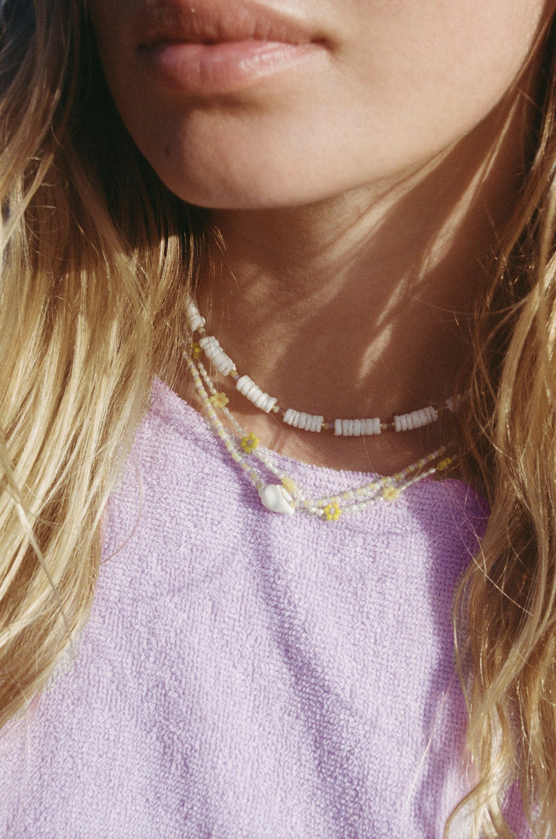 SHELL NECKLACE ~ ANNI LU X TERRY